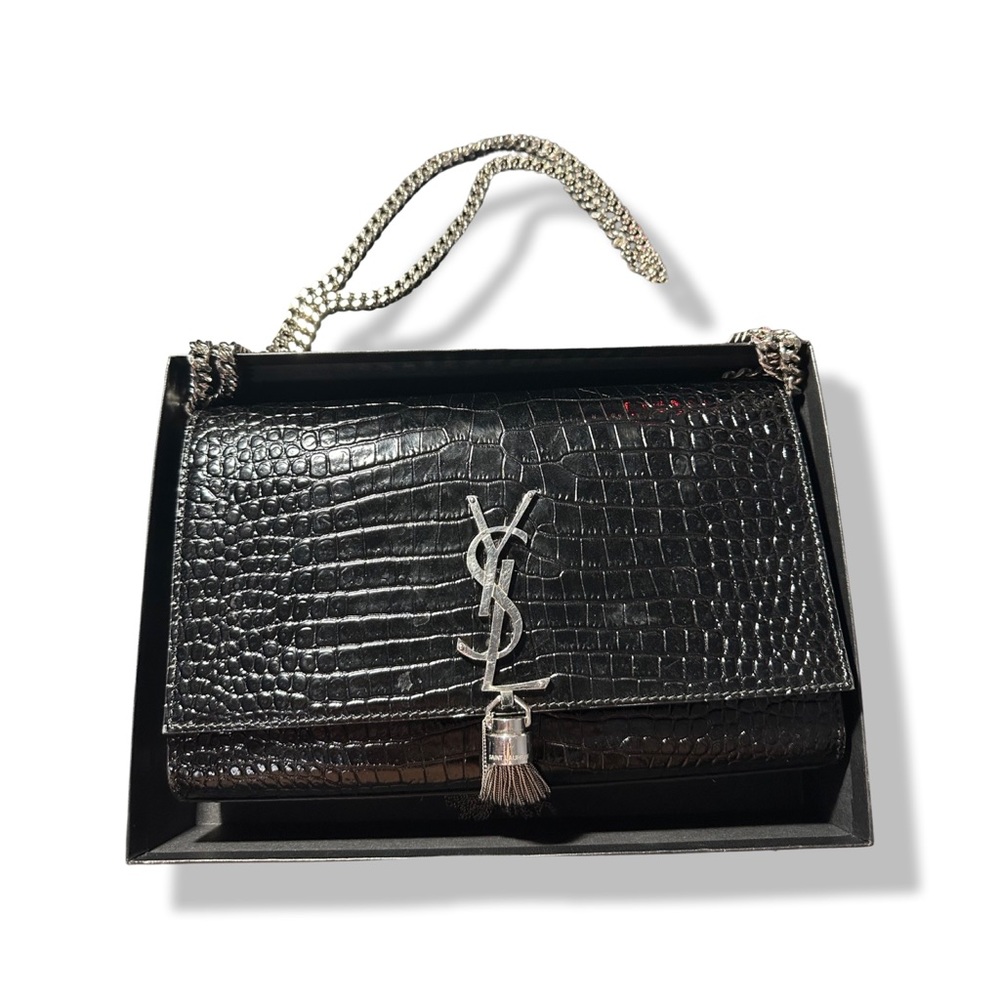 YSL Monogram Kate Bag Medium Black Croc
Embossed Leather w/ Tassel
